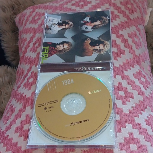 Van Hallen CD - Picture 3 of 5